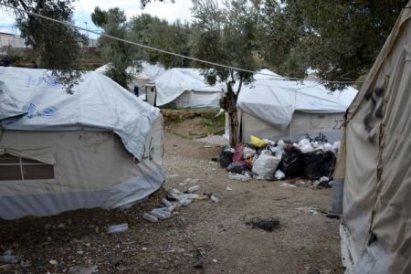 Προσφυγικό: Προτεραιότητα στη στελέχωση των Κέντρων Υποδοχής και Ταυτοποίησης