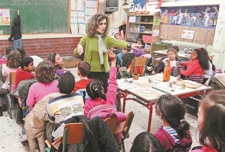 33.000 αναπληρωτές για κενά στα σχολεία – Πόσοι καθηγητές και για ποιές ειδικότητες