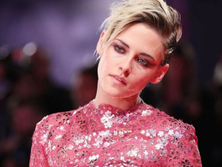 Κρίστεν Στιούαρτ: Με συμβούλευσαν να κρύψω τη σεξουαλικότητά μου