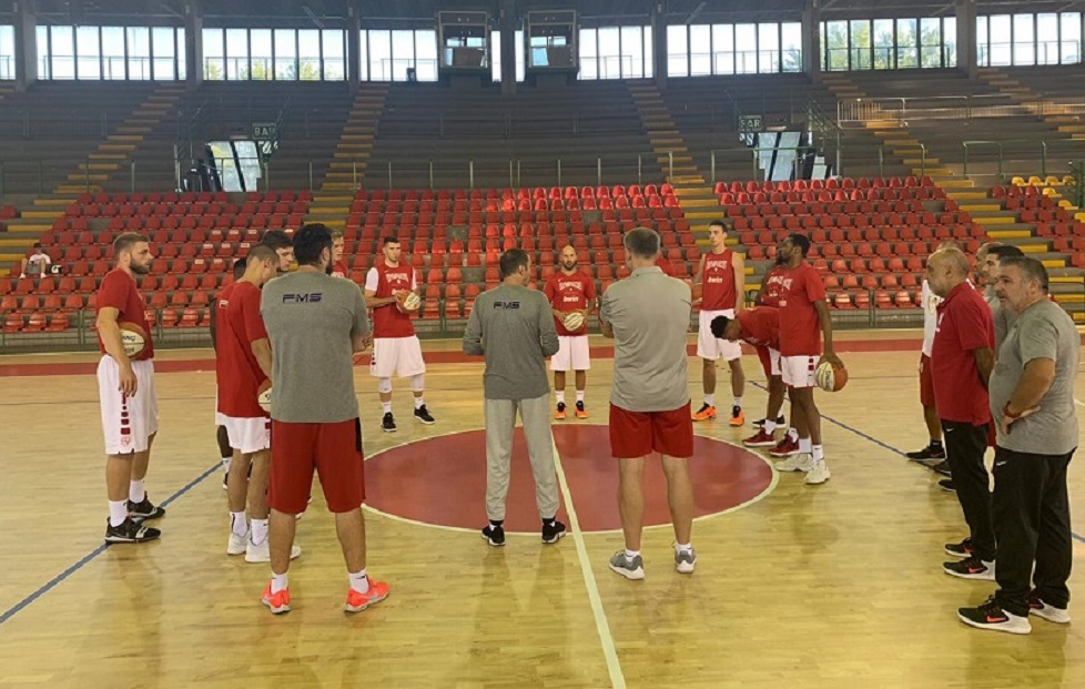 Ολυμπιακός : Τεστ με Αρμάνι, στη δεύτερη ομάδα οι μικροί