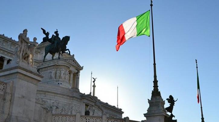 Ιταλία : Ερωτηματικά για την αντιπολιτευτική στάση του φιλοευρωπαϊκού +Europa