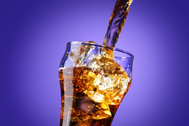 Καμπανάκι για τα αναψυκτικά : Κίνδυνος πρόωρου θανάτου