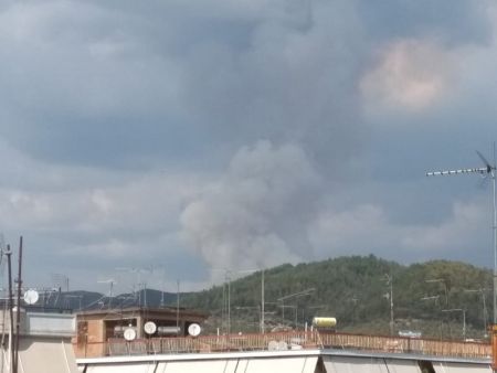 Πυρκαγιά στο Αγρίνιο – Μεγάλη κινητοποίηση της πυροσβεστικής