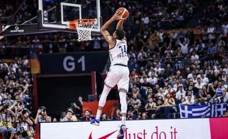 LIVE: ΗΠΑ – Ελλάδα – H μεγάλη μάχη της Εθνικής Μπάσκετ