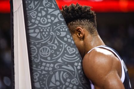 Γιάννη που έχεις μπλέξει…