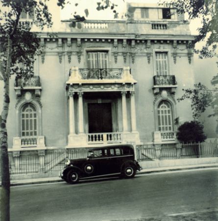 Επιφανή ελληνικά σχολεία, οι διάσημοι απόφοιτοι και η μακρά ιστορία τους