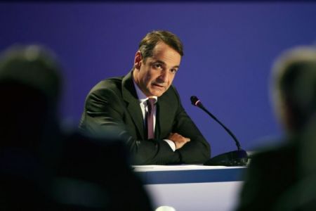 Mitsotakis lays out economic, foreign policy priorities at TIF news conference