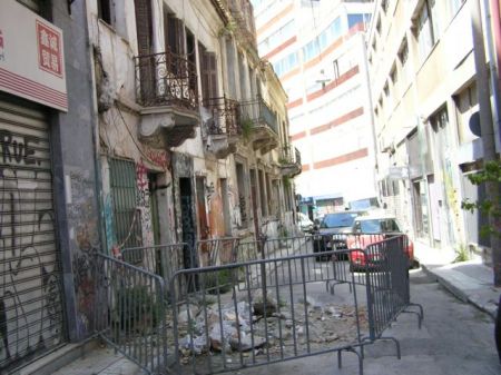Χιλιάδες σπίτια σε κακή κατάσταση στην Αθήνα