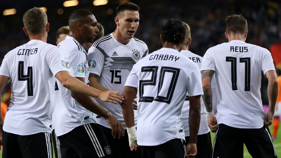 Διπλό κορυφής για Γερμανία, έριξε νέα «τεσσάρα» η Ολλανδία