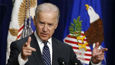 ΗΠΑ: Ο Μπάιντεν χάνει έδαφος ως διεκδικητής του προεδρικού χρίσματος