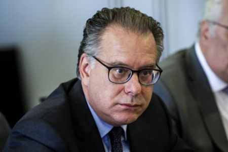 Κουμουτσάκος: Πρωτίστως ευρωπαϊκό ζήτημα το προσφυγικό