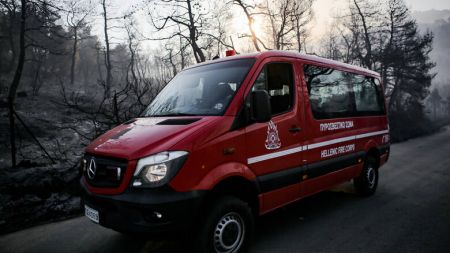 Κέρκυρα: 39χρονη φέρεται να ομολόγησε τους εμπρησμούς στον Άγιο Μάρκο