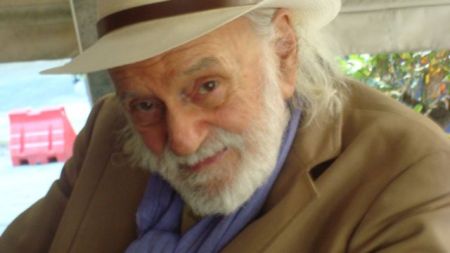 Πέθανε ο σπουδαίος λογοτέχνης Νάνος Βαλαωρίτης