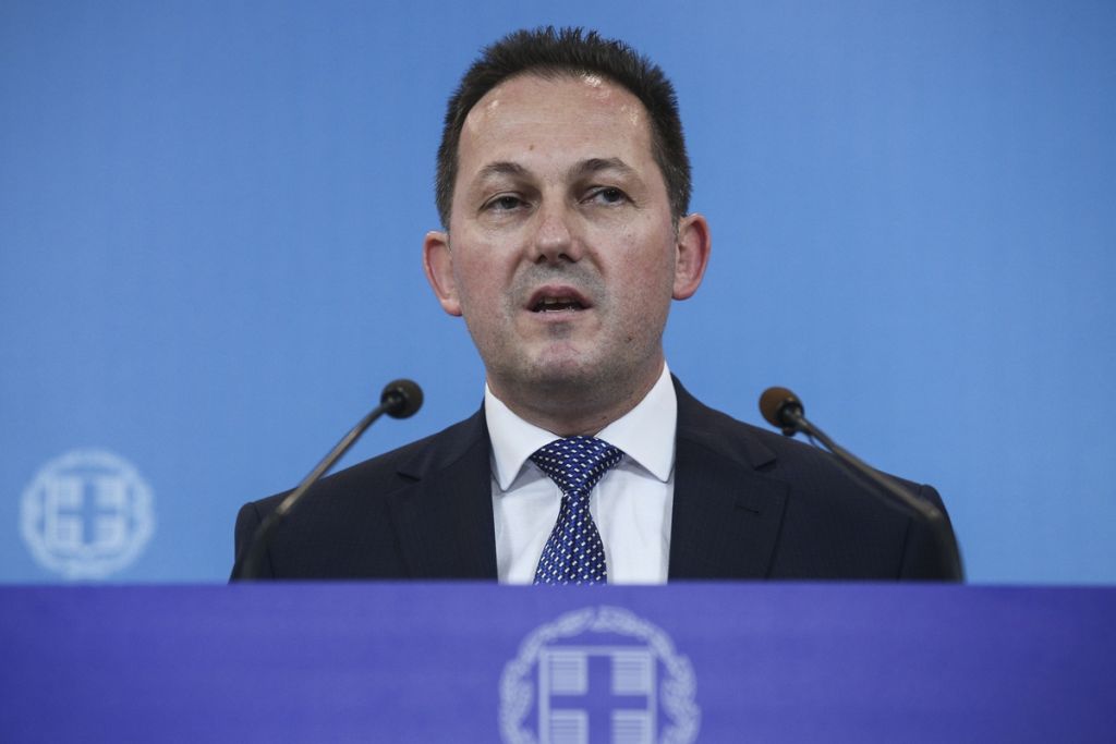 Πέτσας για Τσίπρα: Επέστρεψε στη Θεσσαλονίκη «έτσι, χωρίς πρόγραμμα»