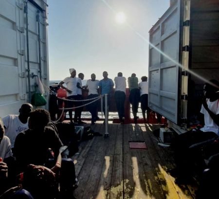 Ιταλία : Πράσινο φως στο Ocean Viking να αποβιβάσει στη Λαμπεντούζα