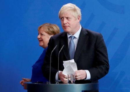 Βrexit: Τζόνσον και Μέρκελ θα εργασθούν αποφασιστικά για την επίτευξη συμφωνίας