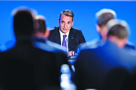 Μικρά πλεονάσματα – μεγάλες επενδύσεις, όχι αντίστροφα