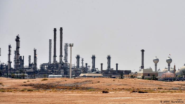 Γερμανικά ΜΜΕ : H EE θεατής απέναντι στις εξελίξεις στον Κόλπο