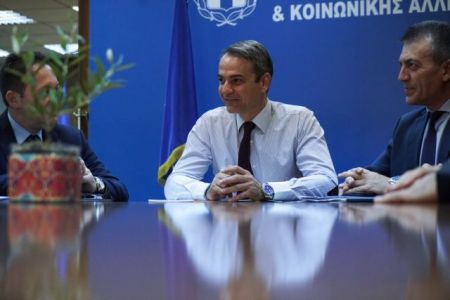 Συνάντηση Μητσοτάκη – ηγεσίας υπ. Εργασίας – Τι συζητούν