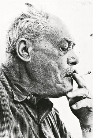 Ο Μάρκος Βαμβακάρης στο Παρίσι