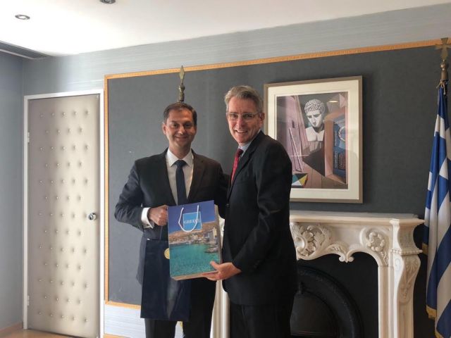 Η τουριστική συνεργασία Ελλάδας – ΗΠΑ στη συνάντηση Θεοχάρη με Πάιατ