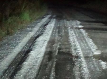 Ισχυρή χαλαζόπτωση σε Τρίκαλα και Ιωάννινα