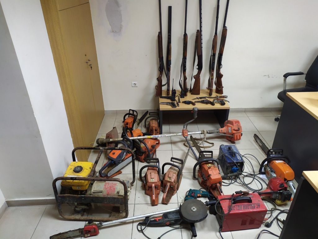 Ηλεία: Και αστυνομικός σε δεκαμελή σπείρα που τρομοκρατούσε την περιοχή