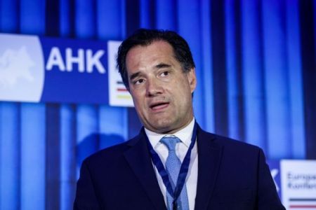 Γεωργιάδης: Γιγαντιαίο πρόγραμμα ιδιωτικοποιήσεων και ευέλικτη αγορά εργασίας