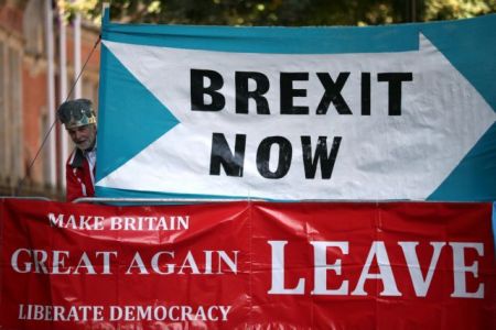 Brexit: Σκοτσέζικο ντους οι διαπραγματεύσεις μεταξύ Βρετανίας και ΕΕ