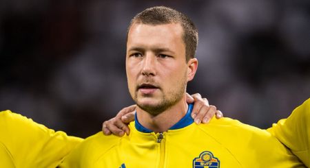 Νέο σοκ για Γιάκομπ Γιόχανσον – Υπέστη ξανά ρήξη χιαστού