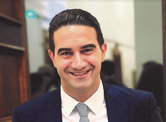 ΚΙΝΑΛ : Το επιτελικό κράτος του κ. Μητσοτάκη βούλιαξε μέσα σε λίγους πόντους χιόνι