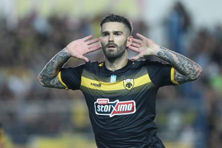 Ο Λιβάγια βγήκε (πάλι) μπροστά για την ΑΕΚ