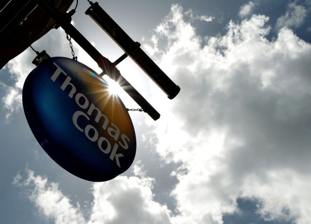 Thomas Cook : Ψυχραιμία και προσοχή στην εικόνα της χώρας ζητεί το Ξενοδοχειακό Επιμελητήριο