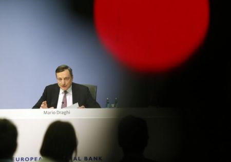 Ντράγκι για Ελλάδα: Ναι στην ένταξη στο QE με πρόοδο στην εφαρμογή των μεταρρυθμίσεων