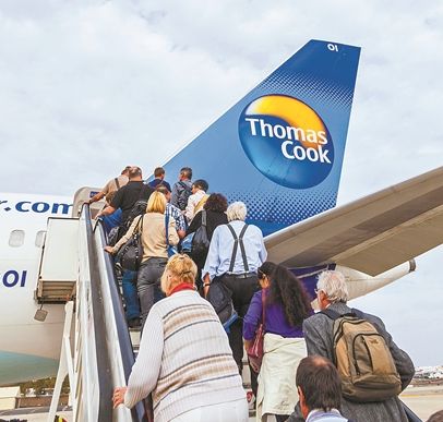 Χρεοκόπησε η Thomas Cook : Χιλιάδες τουρίστες αποκλεισμένοι ανά τον κόσμο – 20.000 είναι στην Κρήτη