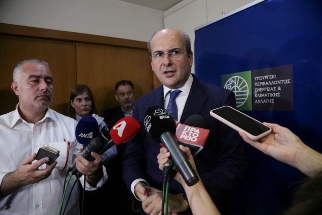 Χατζηδάκης για ΔΕΗ: Αποφύγαμε τη χρεοκοπία, η προσπάθεια συνεχίζεται