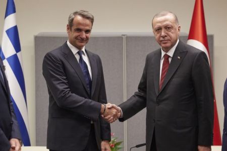 Mitsotakis, Erdogan activate cooperation council to defuse tensions