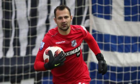 Γιώργος Στρέζος : Ο 4ος Έλληνας της Βίλεμ