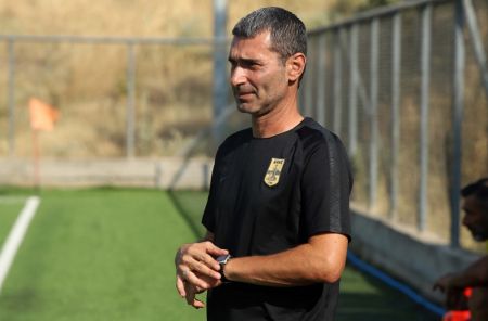 Άρης: Δοκιμάζει χαφ για τον αγώνα με την ΑΕΚ