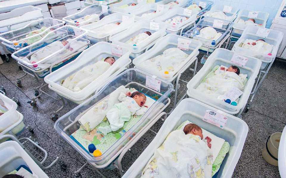 Εμπορία βρεφών : Αποκαλυπτικοί διάλογοι του κυκλώματος