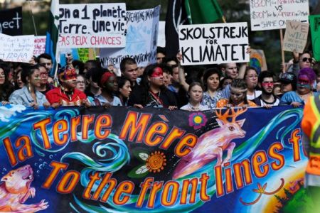 Κλιματική αλλαγή : Οι νέοι διαδήλωσαν σε περισσότερα από 150 σημεία του πλανήτη