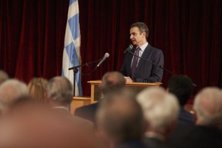 Μητσοτάκης : Προσβλητική και αντισυνταγματική η πρόταση ΣΥΡΙΖΑ για την ψήφο των αποδήμων
