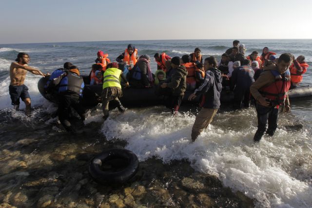 Αμείωτες οι προσφυγικές ροές : 289 αφίξεις στο Β. Αιγαίο σε μισή μέρα
