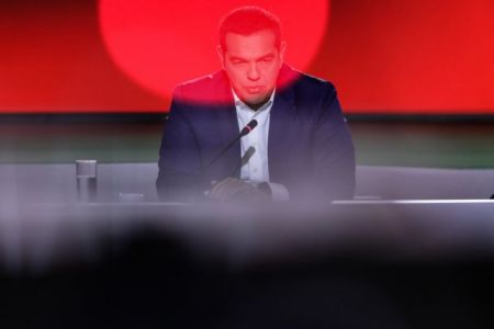 ΣΥΡΙΖΑ : Αλλού πατά και αλλού πηγαίνει – Του έπεσε βαριά η αντιπολίτευση
