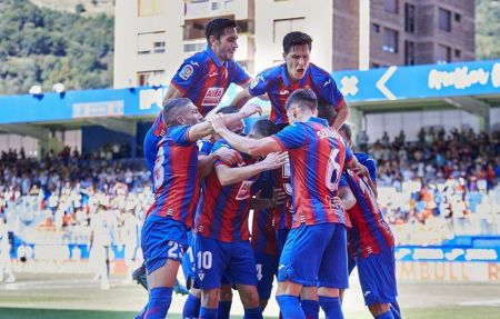 Εϊμπάρ – Θέλτα 2-0