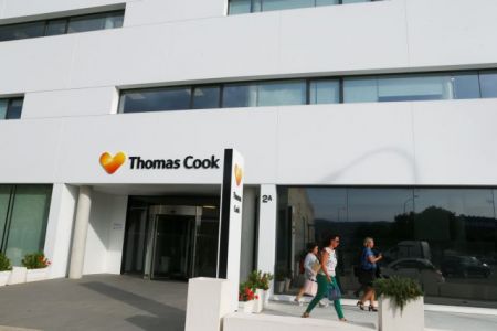 Αναστολή καταβολής ΦΠΑ για συναλλασσόμενους με Thomas Cook