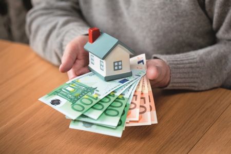 Σε αναζήτηση αξιόπιστων δανειοληπτών οι τράπεζες