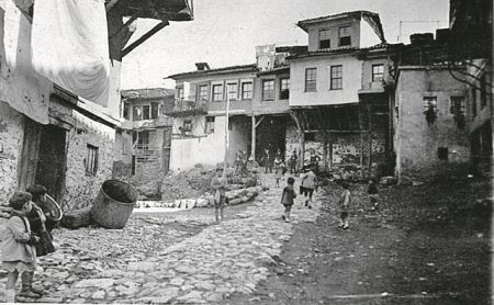 «Ζούμε σε εποχή αντισημιτισμού και ρατσισμού»