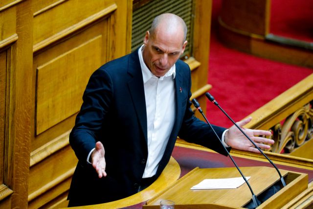 Για προσφυγικό και Brexit ρώτησε ο Βαρουφάκης τον Πρωθυπουργό