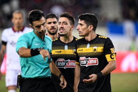 ΑΕΛ: «Ζαχαριάδη ποιο είναι πέναλτι αν δεν είναι αυτό;»